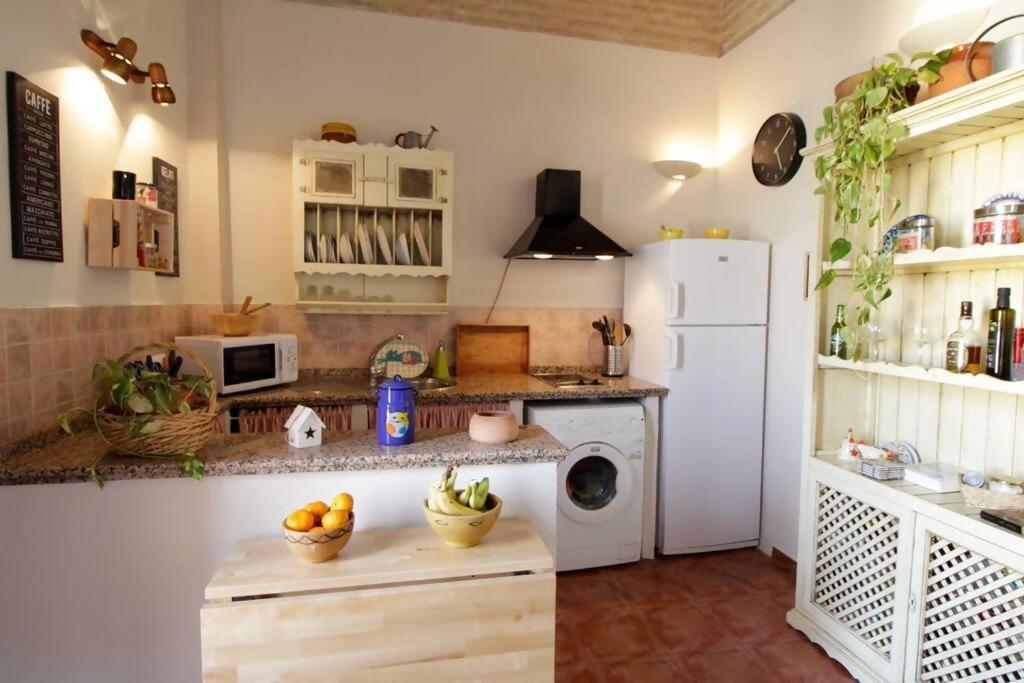 Hosfty Centro Mirador San Marcos 1 Apartment Sevilla Bagian luar foto